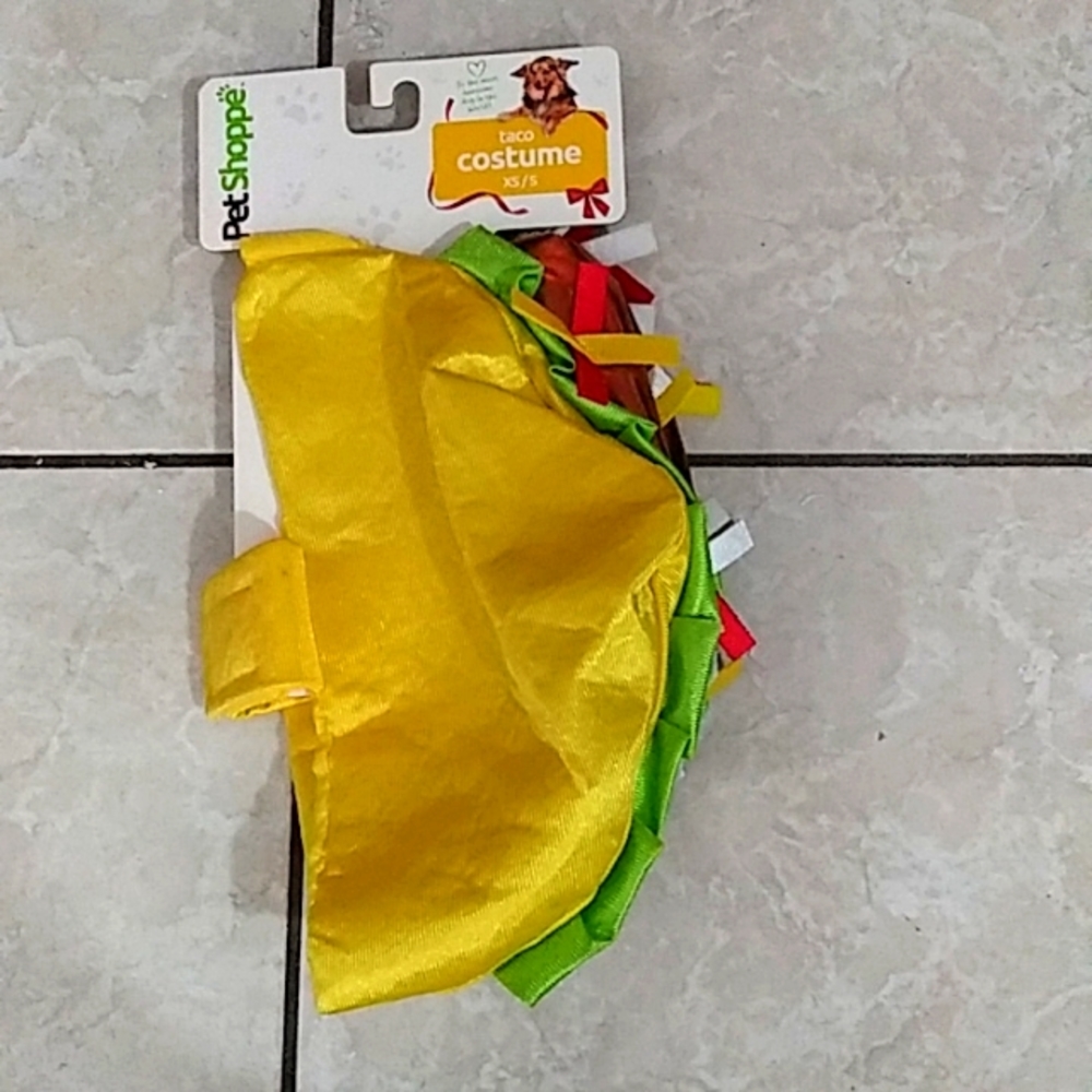 Taco Costume for Small Dogs, Brand New, Never Worn